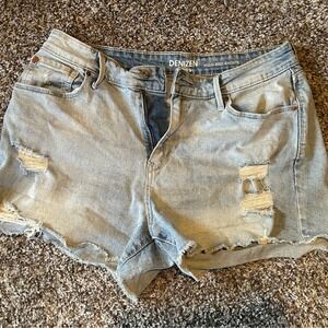 Denizen from Levi's Women's Light Wash High Rise Distressed Denim Shorts Y2K